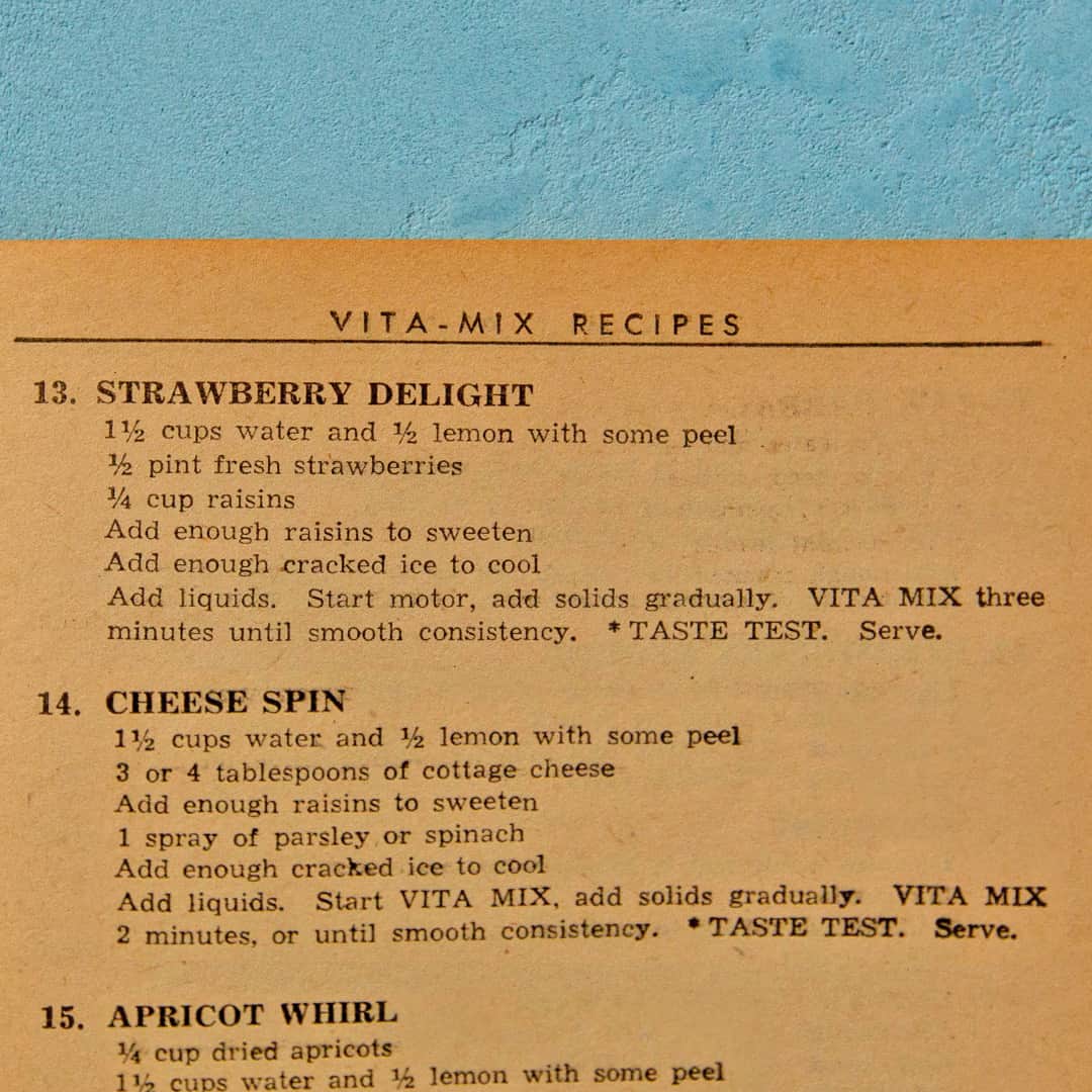 Vitamix Global Headquarters Real foodさんのインスタグラム写真 - (Vitamix Global Headquarters Real foodInstagram)「This recipe from 1951 still 'delights' our tastebuds 🍓 #LovedForLifetimes  • 500 Recipes for Vita-Mix cookbook circa. 1951 🍓Strawberry Delight 🍓 (2023 update) 1/2 cup water 1/2 lemon with some peel 1 cup frozen strawberries 1/4 cup raisins to sweeten (dates or honey)  See why the Vitamix longevity is unmatched at the link in our bio:)  Place all ingredients into the 48 oz. Vitamix container in the order listed and secure the lid. Start the blender on its lowest speed, then quickly increase to Variable speed 4. Blend for 45 seconds, using the tamper to push ingredients toward the blades if necessary. • #WhyVitamix #myvitamix #vitamix #recipe」10月5日 4時31分 - vitamix