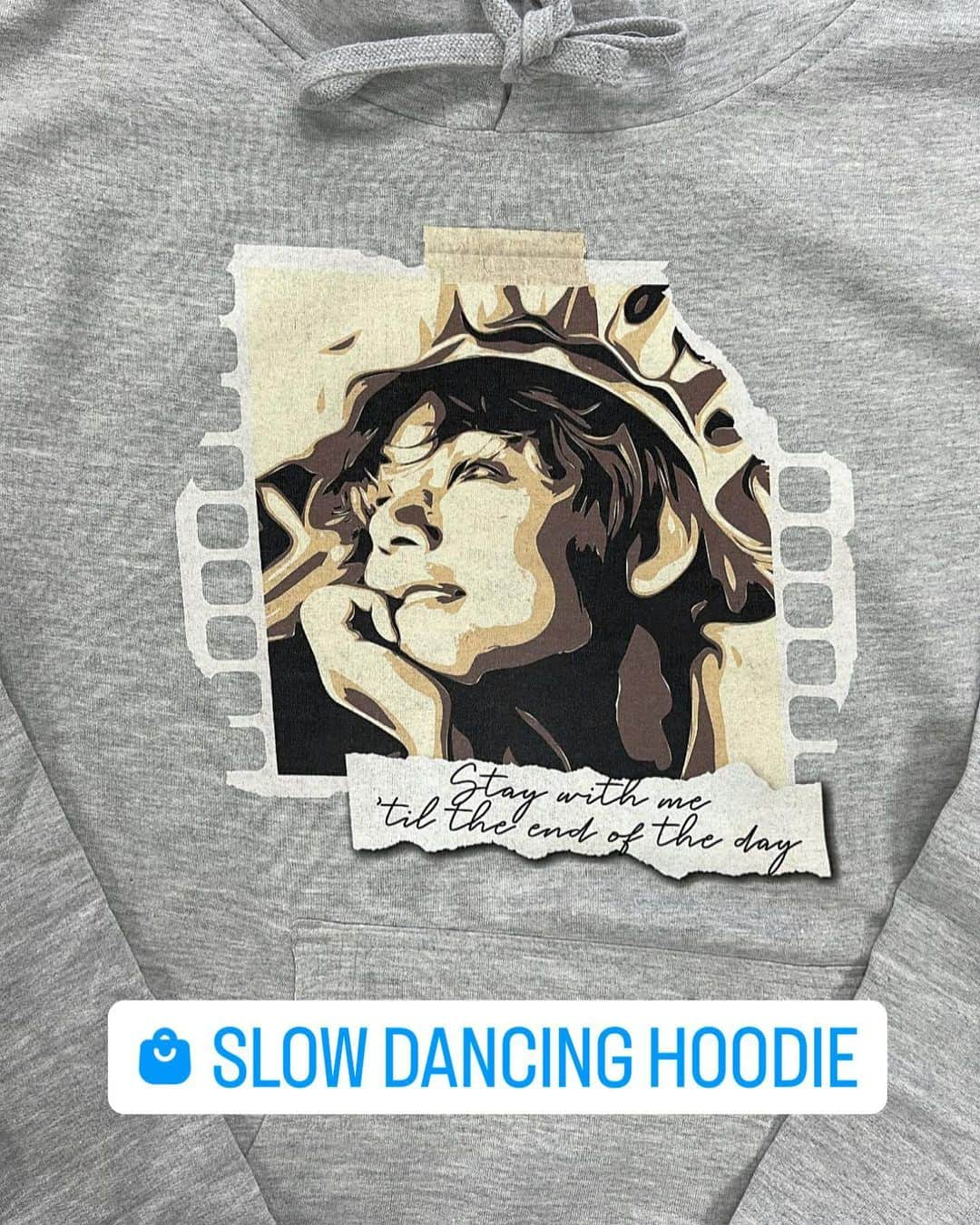 allkpopTHESHOPさんのインスタグラム写真 - (allkpopTHESHOPInstagram)「V Slow Dancing hoodie is available now! #slowdancing #btsv #layover」10月5日 4時34分 - allkpoptheshop