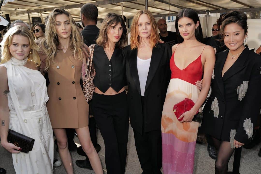 のインスタグラム：「STELLA’S SUSTAINABLE MARKET: A new generation of Stella girls.   Featured: @AvaPhillippe, @ParisJackson, @JeanneDamas, @SaraSampaio, @AshleyParkLady   #StellaMcCartney #ParisFashionWeek #PFW #InStella #StellasSustainableMarket #StellaSummer24」
