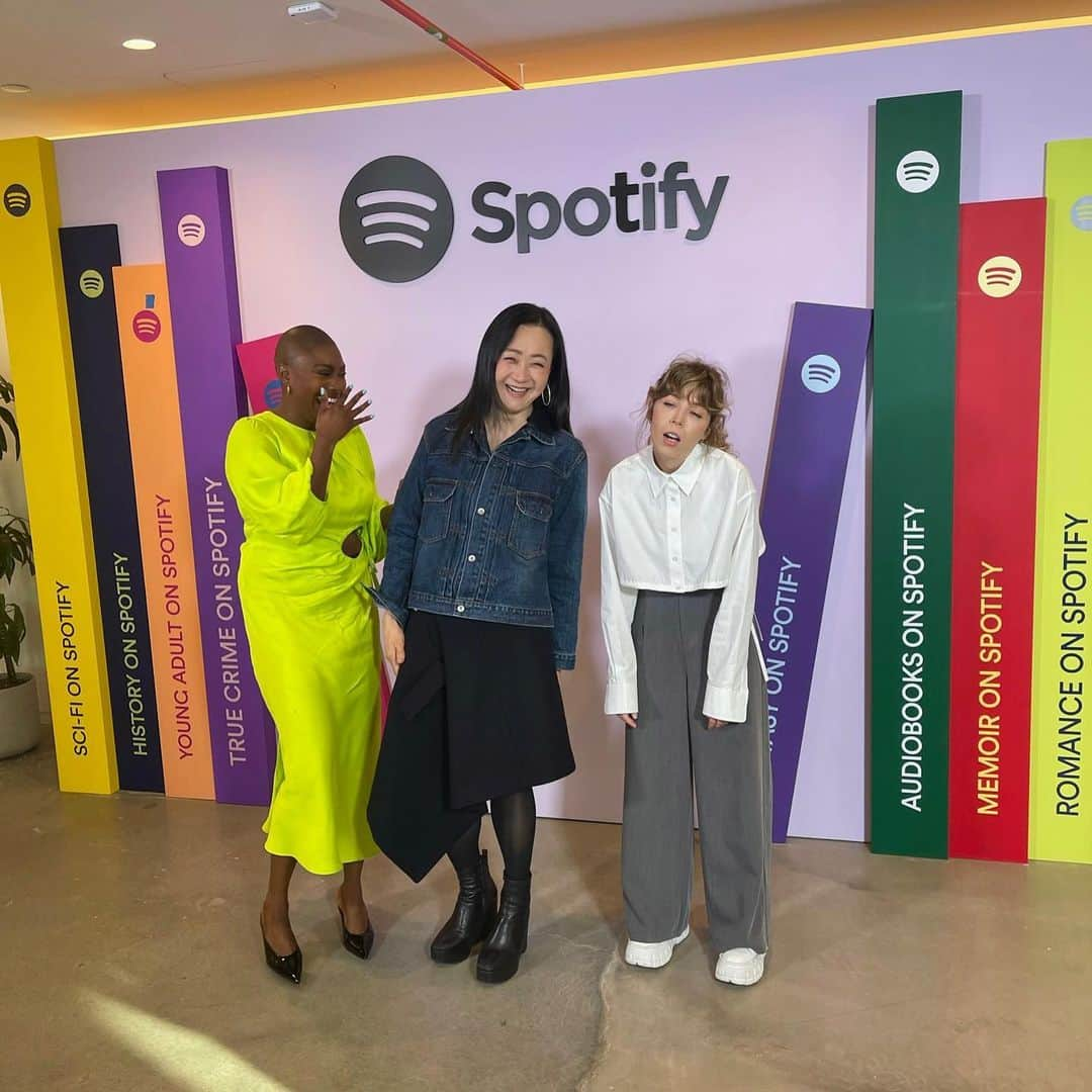 ジェネット・マッカーディさんのインスタグラム写真 - (ジェネット・マッカーディInstagram)「thanks for having me @spotify. you were lovely. new york, however, was as per usual extremely stinky and unforgivably dirty. i did have some good pumpkin bread, though, so that was cool.」10月5日 5時52分 - jennettemccurdy