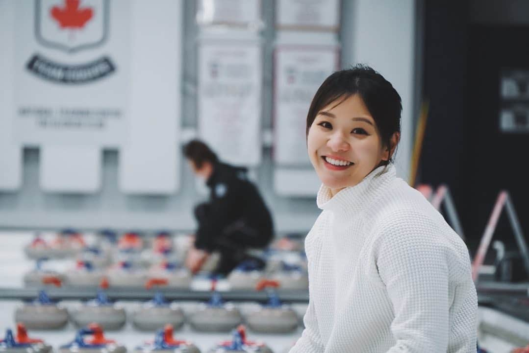 吉田知那美のインスタグラム：「・ 今週のいろんな練習の顔。 Memories of my curling life. All good things must come to an end. Cherish each day as it comes. simple🦭  87/365  #ロコソラーレ #タムロン #tamron #tamronlens」