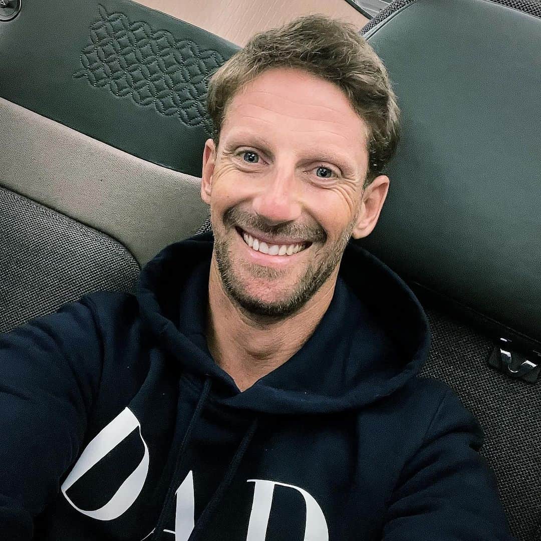 ロマン・グロージャンのインスタグラム：「See you in Qatar.  #f1」