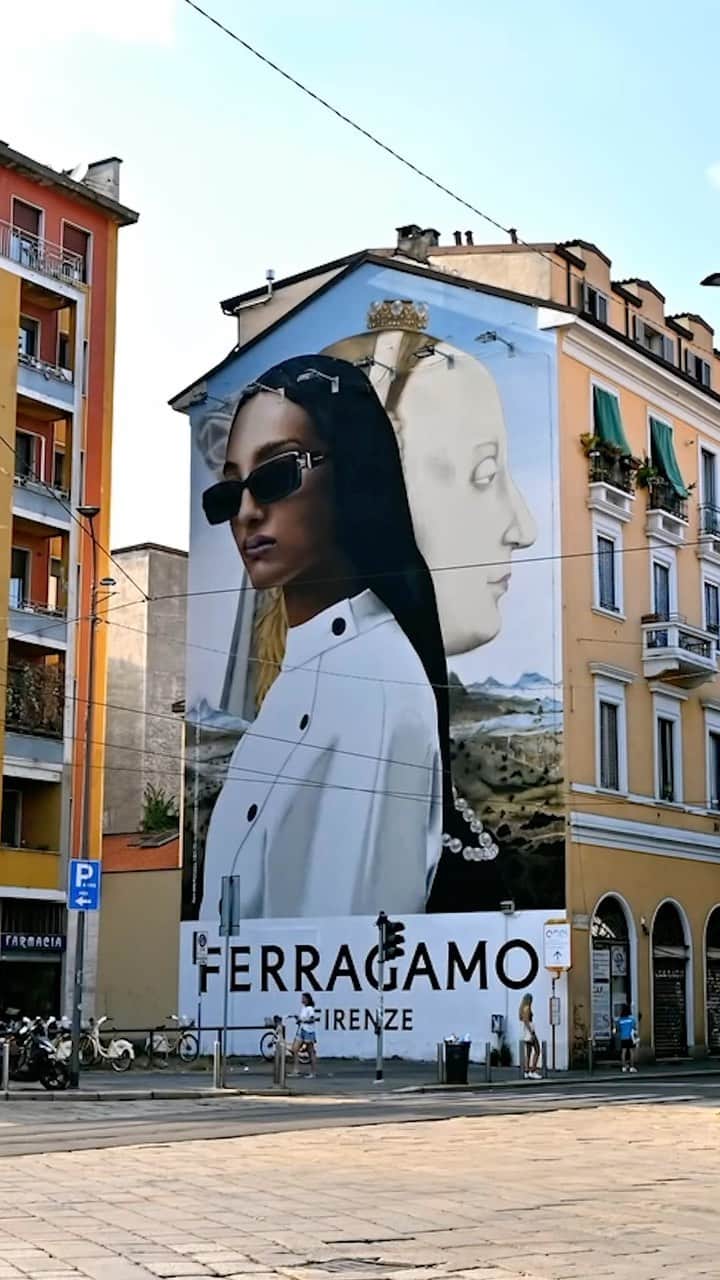 サルヴァトーレ・フェラガモのインスタグラム：「Mona. Via Ripamonti 2. Milano. #FerragamoFW23 #FerragamoNewRenaissance」
