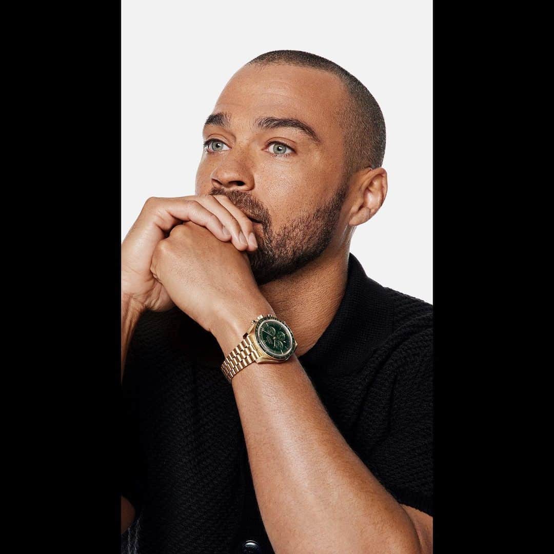 ジェシー・ウィリアムズのインスタグラム：「⌚️ time keeps on slippin’ into the future : @Omega Man flow」