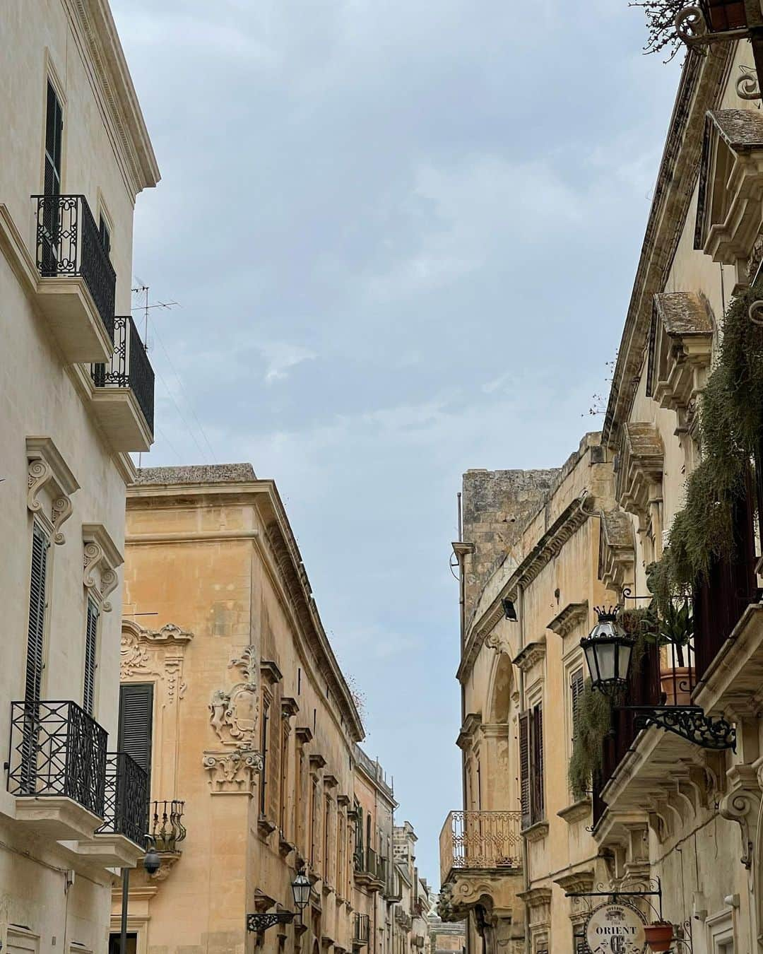 デレク ラムさんのインスタグラム写真 - (デレク ラムInstagram)「Lecce, Puglia. My new favorite town. Last photo, retirement home wishes.」9月21日 1時38分 - thedereklam