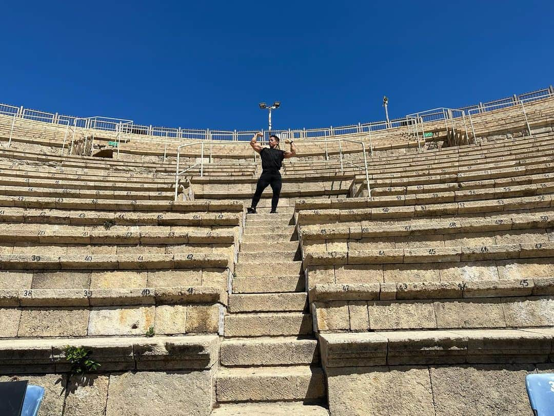 バズーカ岡田（岡田隆）さんのインスタグラム写真 - (バズーカ岡田（岡田隆）Instagram)「Caesarea Maritima. An ancient and medieval port city.  #israel」9月21日 1時48分 - bazooka_okada_takashi