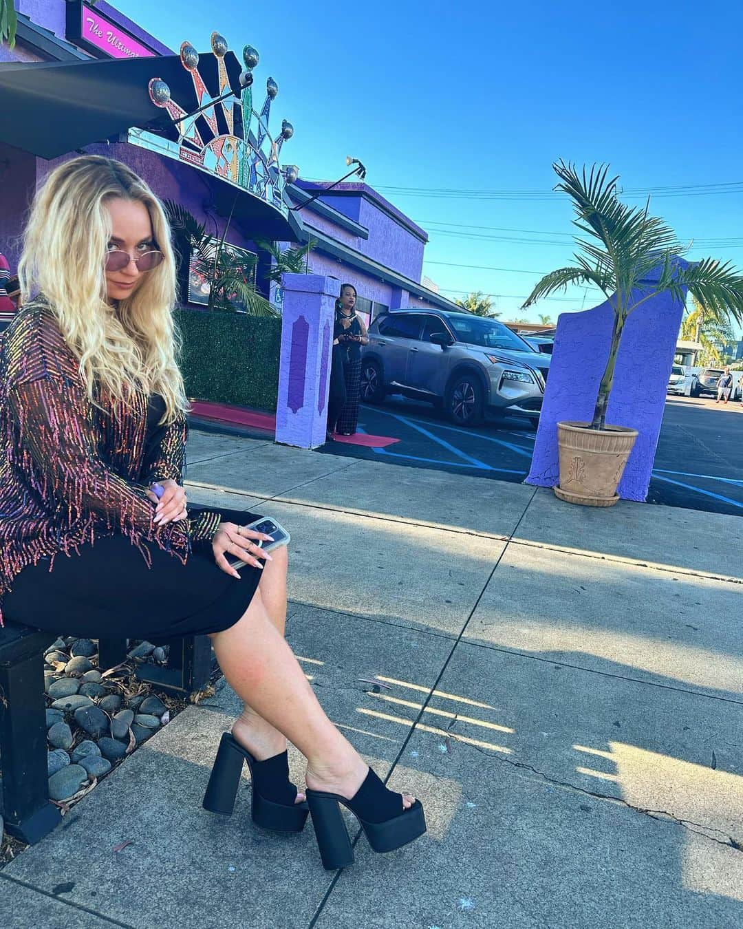 Sydney A Malerのインスタグラム：「Sometimes it be like that」