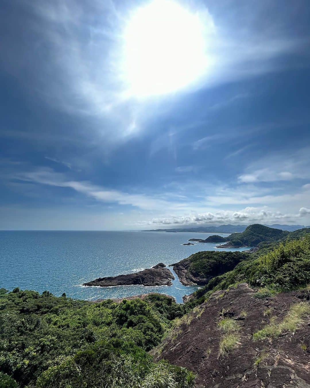 高橋大輔さんのインスタグラム写真 - (高橋大輔Instagram)「九州ノープラン旅行 願いが叶うクルスの海、サンポウ サンポウ気持ち良すぎてずっといれる。 クルスの海に願ってきました！ なにかをw  #宮崎 #願いが叶うクルスの海  #サンポウ」9月20日 17時13分 - d1sk_t