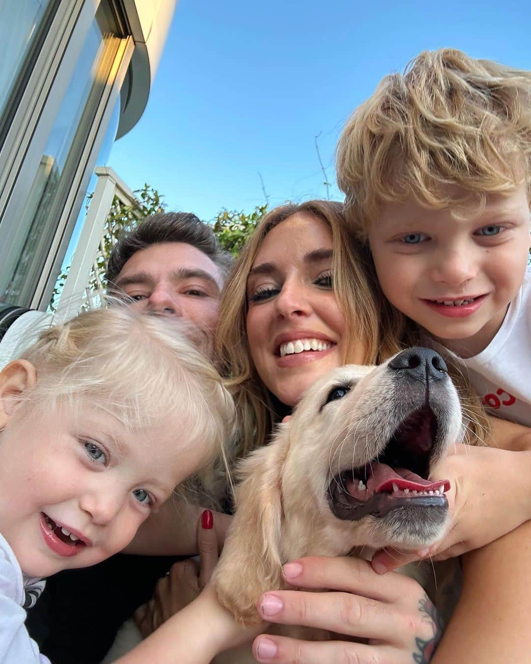 フェデスさんのインスタグラム写真 - (フェデスInstagram)「Benvenuta in famiglia Paloma ❤️」9月20日 17時15分 - fedez