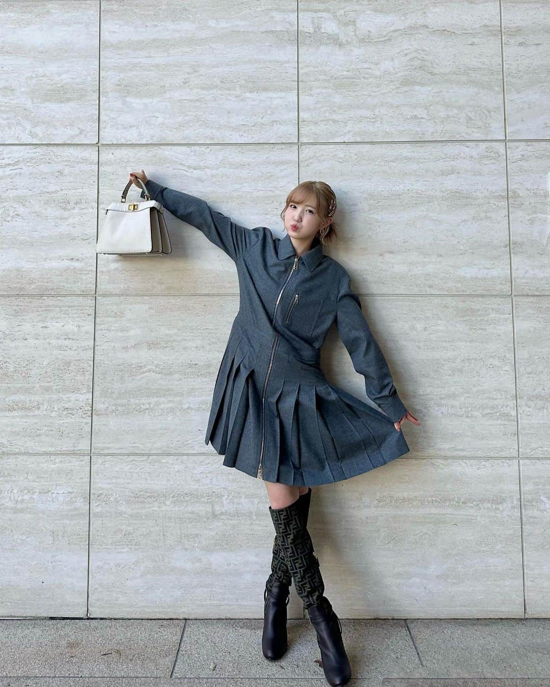 のインスタグラム：「.  FENDI SS24 Showが本日9月20日(水)21時からfendi.comでライブ配信されます🪄   2024年春夏アイテムがいち早く見られます🪡  とってもたのしみ☺︎  @fendi #FendiSS24 #PR」