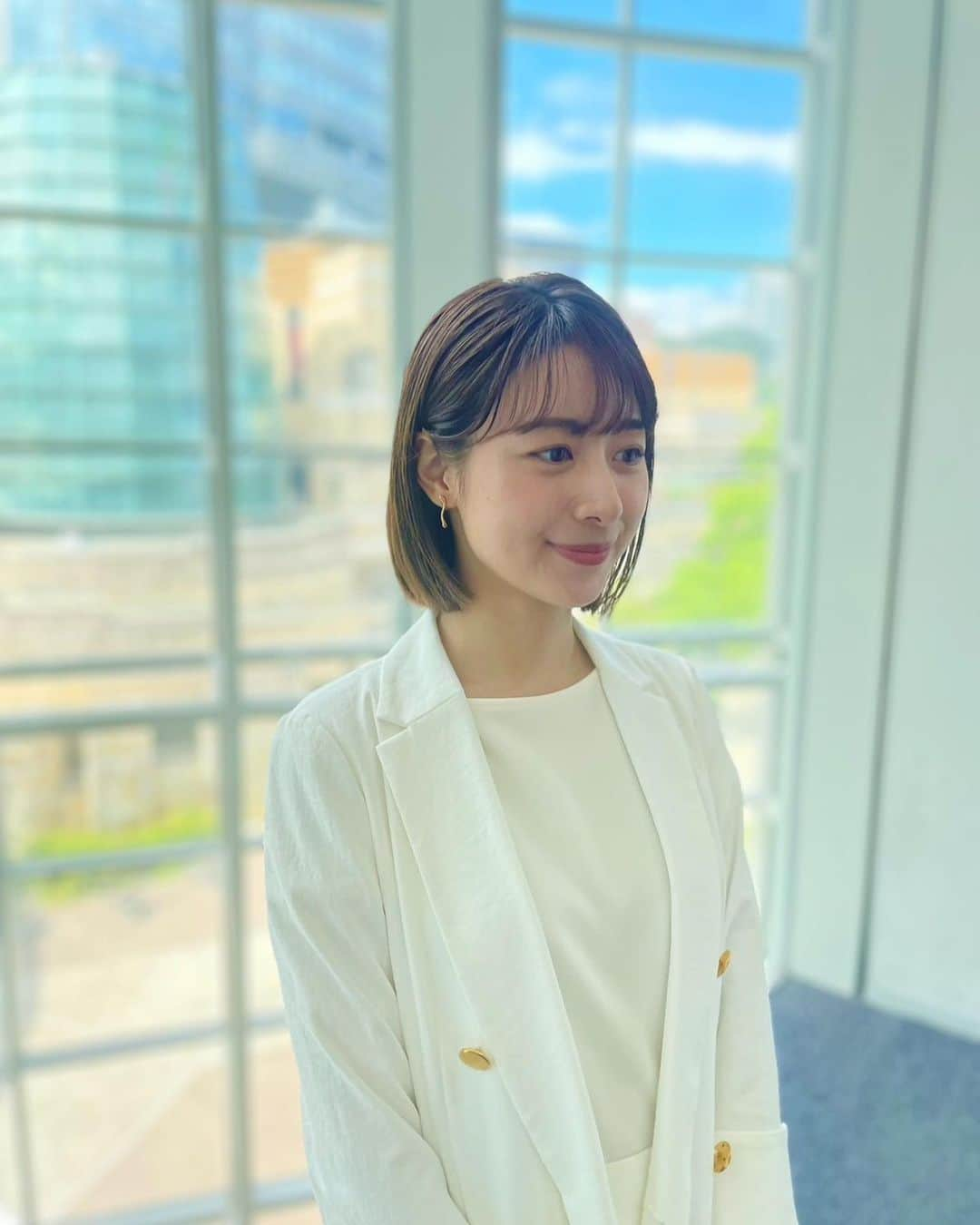 林美沙希さんのインスタグラム写真 - (林美沙希Instagram)「. 今日もお疲れ様でした☺︎ 衣装まとめです。  先日久しぶりにゴルフの打ちっぱなしに行ったら楽しくて仕方なかったです！定期的に運動はしたいですね🏃‍♀️  #annニュース #ワイドスクランブル #林美沙希 #衣装 #パンツコーデ #スカートコーデ #ジャケット #ootd」9月20日 18時09分 - misaki0hayashi