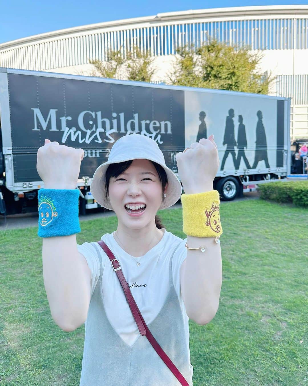 田中碧のインスタグラム：「【ミスチルライブ】 ⁡ ホールツアーに当選👏 ど真ん中の席で、生の声まで聞こえて こんな贅沢、なかなか味わえないだろうなぁ✨ ⁡ 世界観に浸りました🫶 ⁡ ⁡ #ミスターチルドレン #ミスチル #ミスチルライブ #mrchildren #mrchildrentour202324missyou」