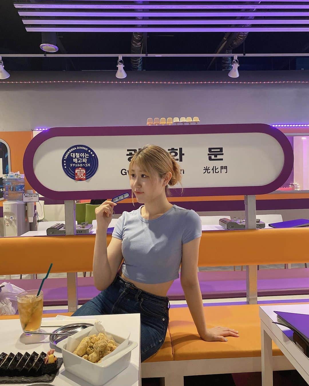 かれん（古賀かれん）のインスタグラム：「そういえば、韓国行く直前に 日本で韓国day過ごしたの載せてなかった🍒🍗」