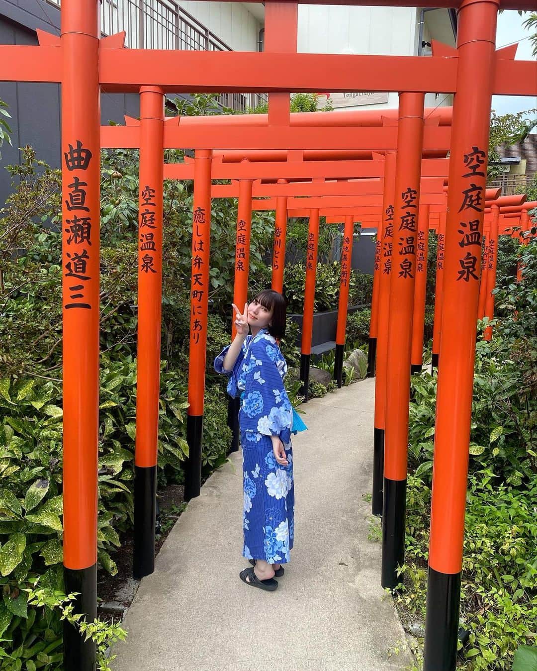 Annaさんのインスタグラム写真 - (AnnaInstagram)「実は夏に初めてお仕事中じゃなく、プライベートで大阪旅行に行ったのだ✈️ とてもとても楽しかったー！  #実はありました夏休み」9月20日 18時53分 - anna_mysticeyes