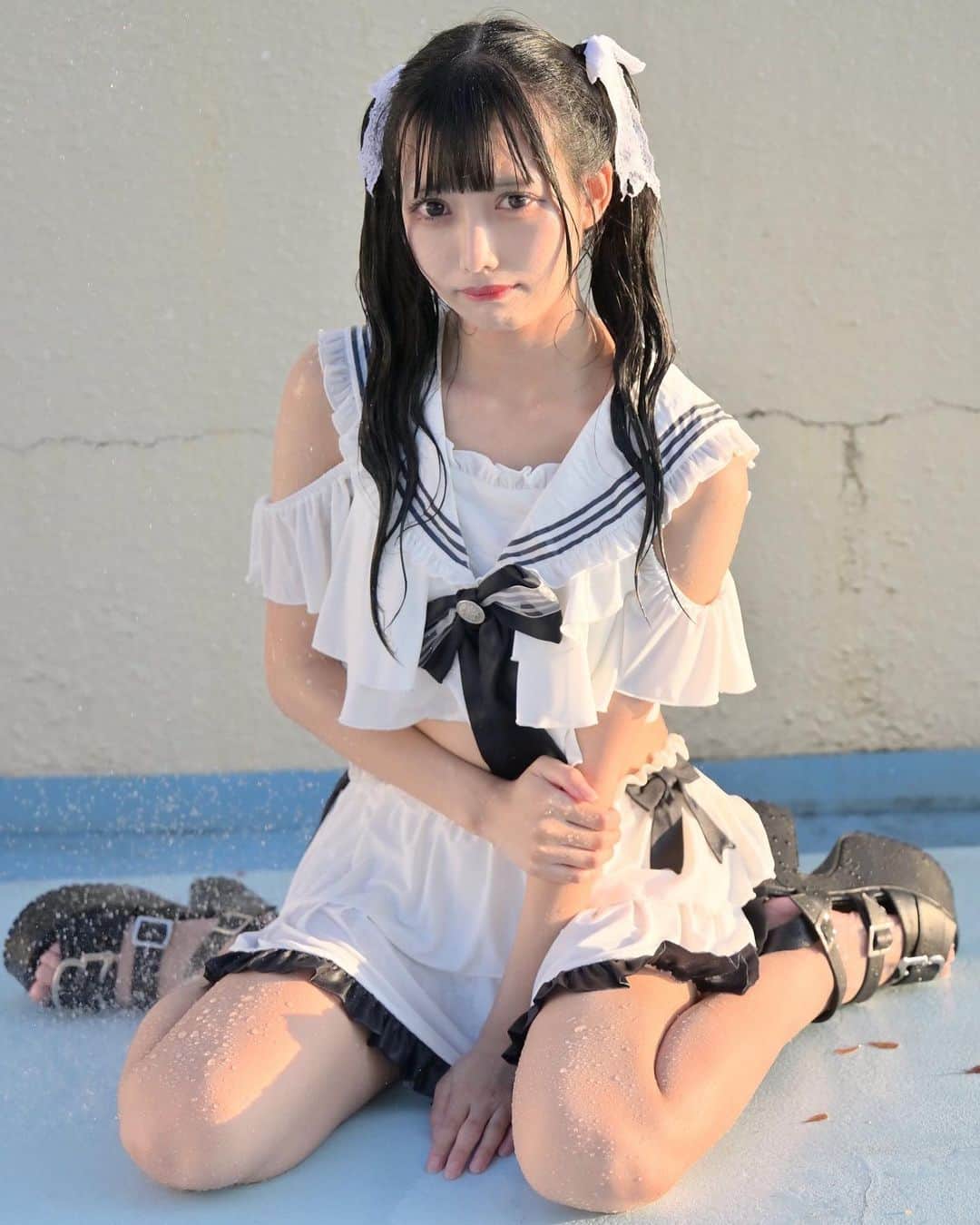 のインスタグラム：「. . 寒い… . . . . . . . . . . #量産型  #病みかわいい #地雷女 #量産型コーデ #量産型女子 #地雷 #量産型ヲタク #自撮り女子 #自撮り界隈 #ゴスロリ #좋아요 #셀카 #셀피 #메이크업 #팔로우 #카페 #셀스타그램 #グラビアアイドル #グラビアモデル #グラビア撮影 #水着 #水着コーデ #水着美女 #水着女子 #swimmingsuit #swimwear  #swimsuit #激ヤバフレッシュ #プール撮影会 #グラビア」