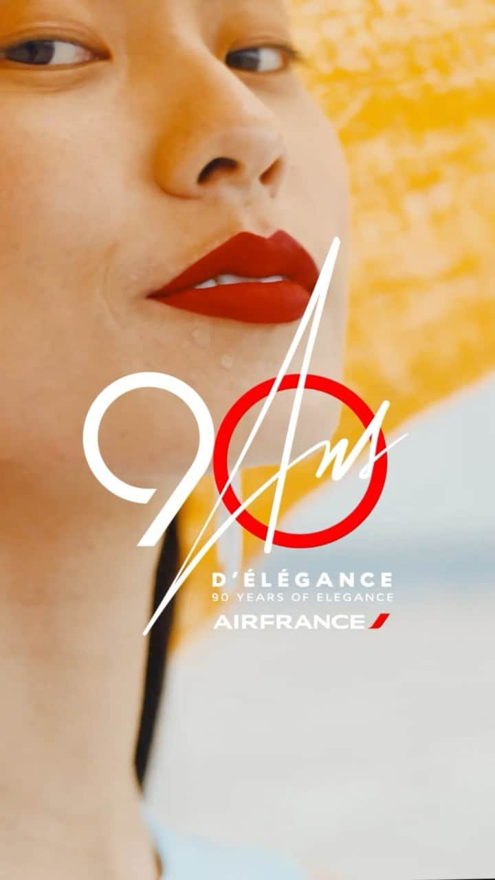 エールフランスのインスタグラム：「From September 28th to October 10th, take a closer look, Air France unveils itself in every detail at the @galerieslafayette Paris Haussmann. #Airfrance90 #galerieslafayette」