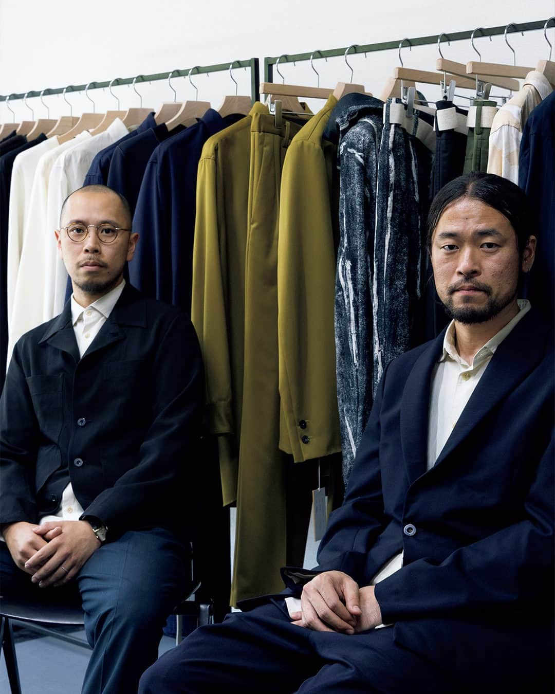 のインスタグラム：「IRENISA──自由な創造性で飛躍する、新世代デザイナーたち vol.8  東京発のデザイナーズブランドの躍進が目覚ましい。なかでも4人のファッション見識者がリコメンドする、デザイナー8組のクリエイションを詳らかにする。第8回はIRENISAの安倍悠治と小林祐が登場。  @gqjapan プロフィールのリンクから記事を✓  #irenisa #イレニサ #ファッションデザイナー #デザイナー #安倍悠治 #小林祐 #mensfashion #メンズファッション #mensstyle  PHOTOGRAPHS BY KOHEI OMACHI @ W WORDS BY MASANOBU MATSUMOTO」
