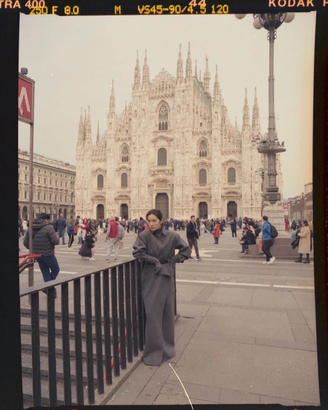 中村アンのインスタグラム：「💌 @maxmara @harpersbazaarjapan」