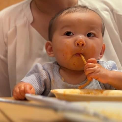 村方乃々佳のインスタグラム：「スパゲッティーを食べるひーちゃん🍝  #村方乃々佳 #ののちゃん #ののかちゃん #ののちゃんねる #nonokamurakata #노노카 #NONOCHAN #ひーちゃん」