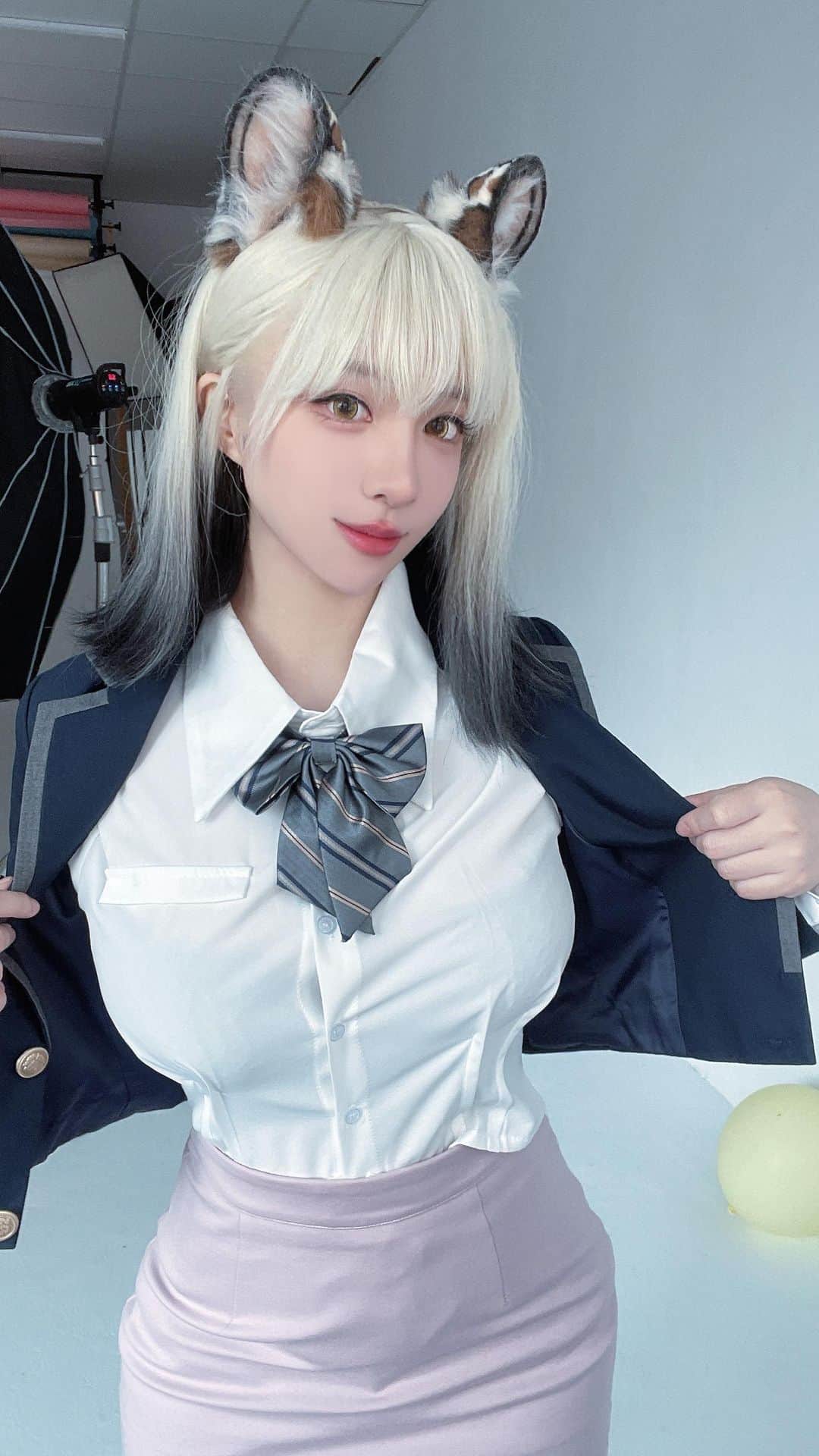 千尋のインスタグラム：「我姓⋯石  #asiagirl #dance」