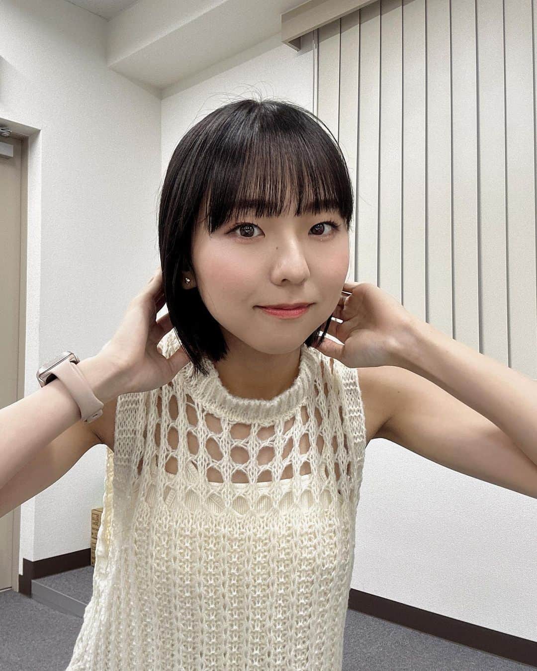 鍛治島彩のインスタグラム：「みなさんにご報告があります  これからも応援していただけるよう精一杯頑張ります。  #にきちゃん」