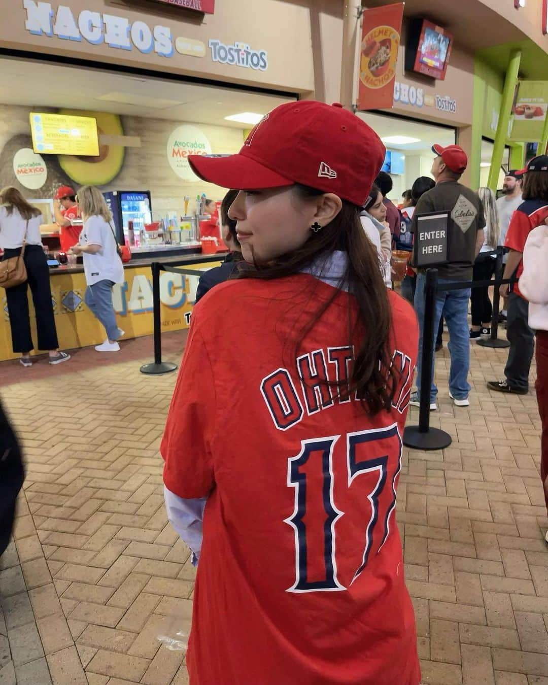 清里千聖のインスタグラム：「. #🇺🇸 #17 Angel Stadium⚾️❤️ 大谷翔平選手を拝むことができただけで とってもパワー頂きました🥹❤️‍🔥 #LAA #AngelStadium #⚾️」