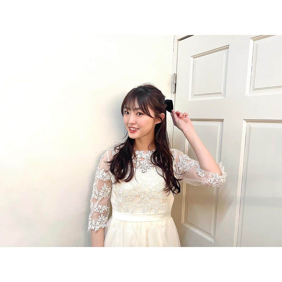 のインスタグラム：「＊ 甘めドレスとリボン🪽  #white #ribbon #dress」