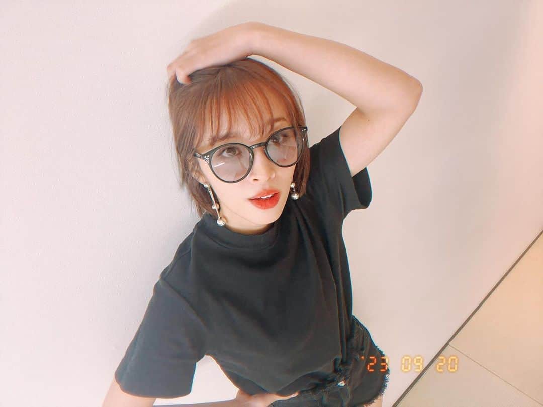 神部美咲のインスタグラム：「ボブたのしい😎❤︎」