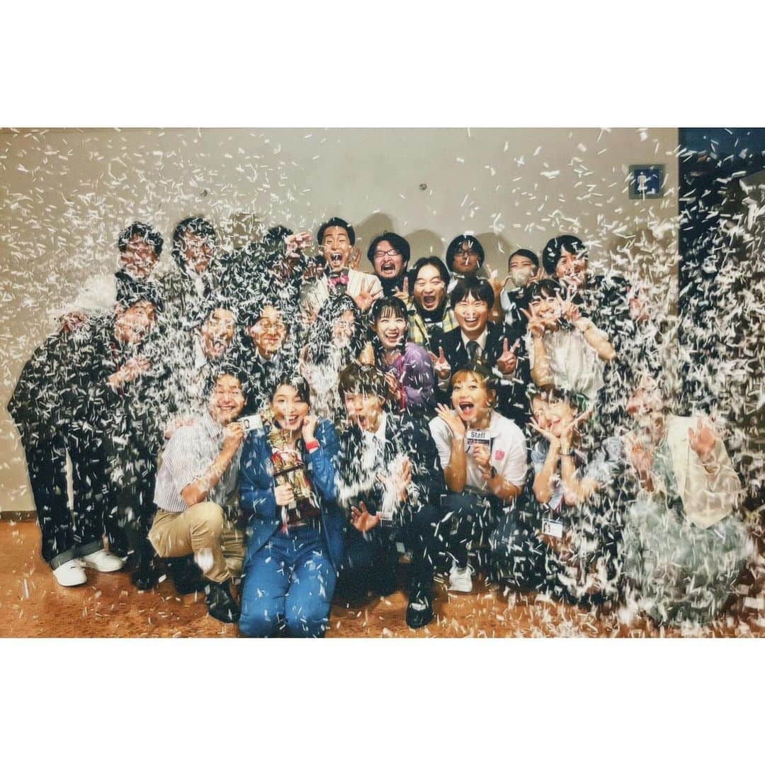 柳美稀のインスタグラム：「『SHINE SHOW!』 日曜日に無事千秋楽迎えました。 ずっと楽しかった思い出しかない 観に来てくださった方ありがとうございました🎤」