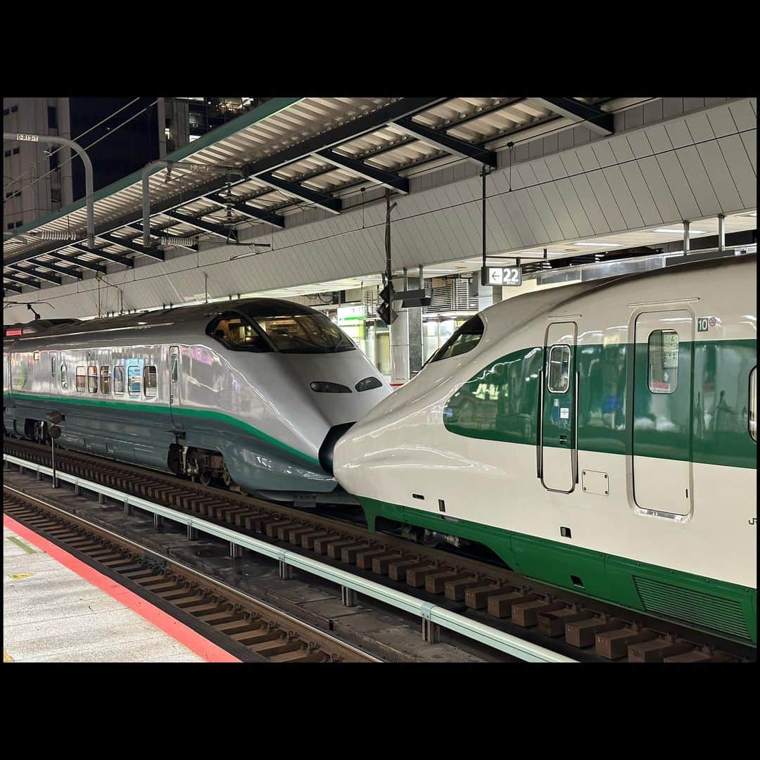 伊藤壮吾さんのインスタグラム写真 - (伊藤壮吾Instagram)「#今日の鉄道 1185番線 銀のつばさ。 仙台•山形からの、やまびこ•つばさ154号。 今日は相方もリバイバルカラーでした。」9月20日 21時04分 - sougo05com_rapid