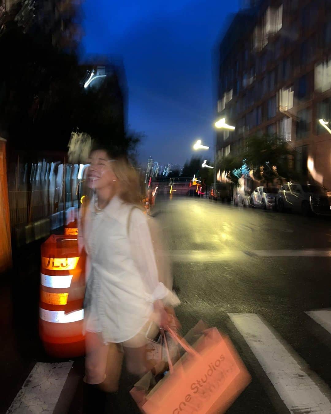 アシュリさんのインスタグラム写真 - (アシュリInstagram)「streets of NY 🔊🏧⚠️🚕🐀」9月20日 21時38分 - ashleybchoi