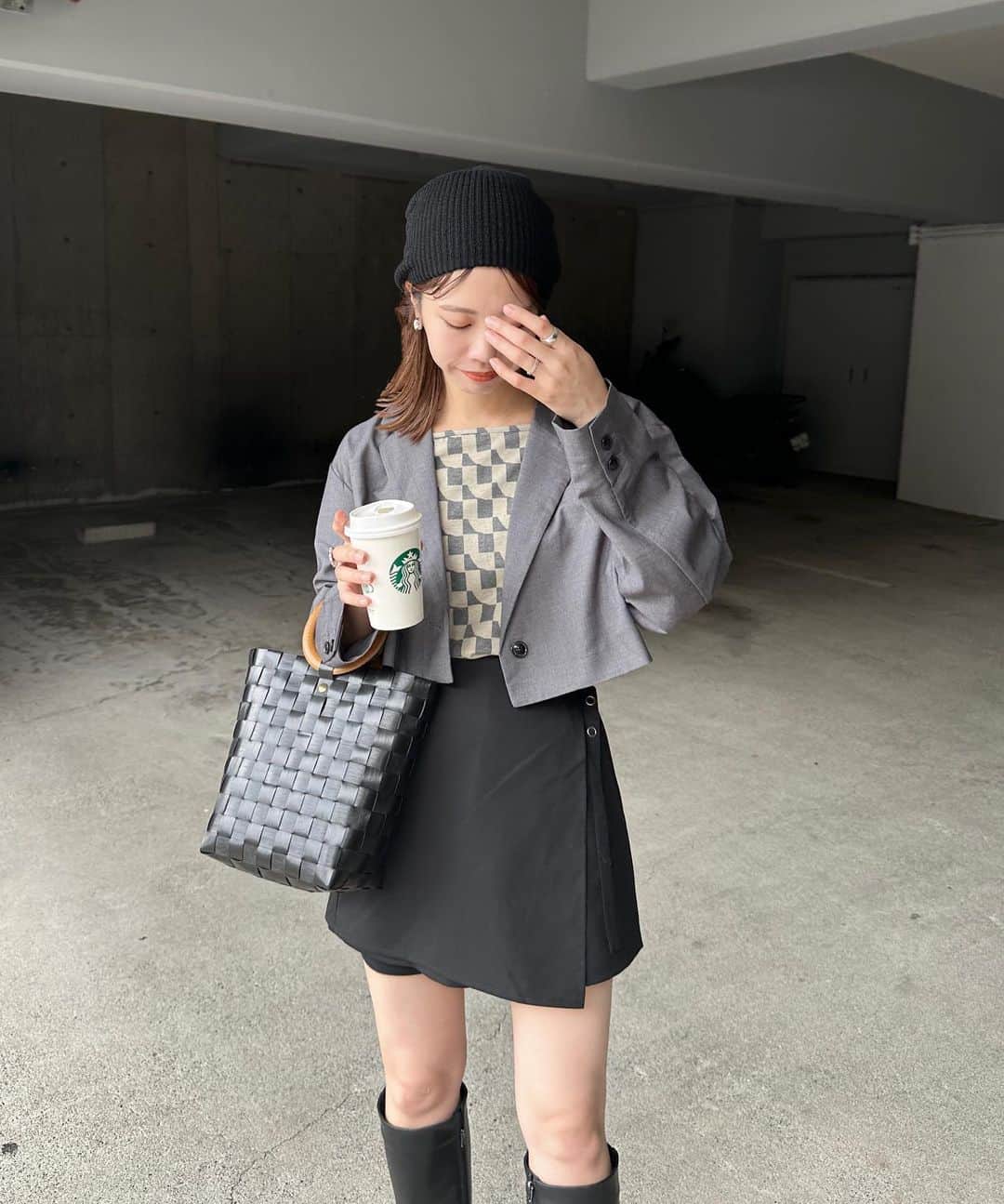 のインスタグラム：「ジャケットコーデまとめ🧥  この秋もジャケットあったら間違いない🫶🏻 1枚目→ ショートテーラードジャケット 2,4,9枚目→カルゼテーラードジャケット 3,5枚目→チェックジャケット です❤️‍🔥  全部ミニになってしまったので 次足出さないコーデも載せますね🫡  #Kastane #kastane_jacket   #秋コーデ #秋服コーデ #トレンドコーデ  #ミディアムボブ #ミディアムヘア #ミディアムヘアアレンジ  #高身長コーデ #高身長女子 #骨格ナチュラル  #カスタネ #30代コーデ #アラサーコーデ」