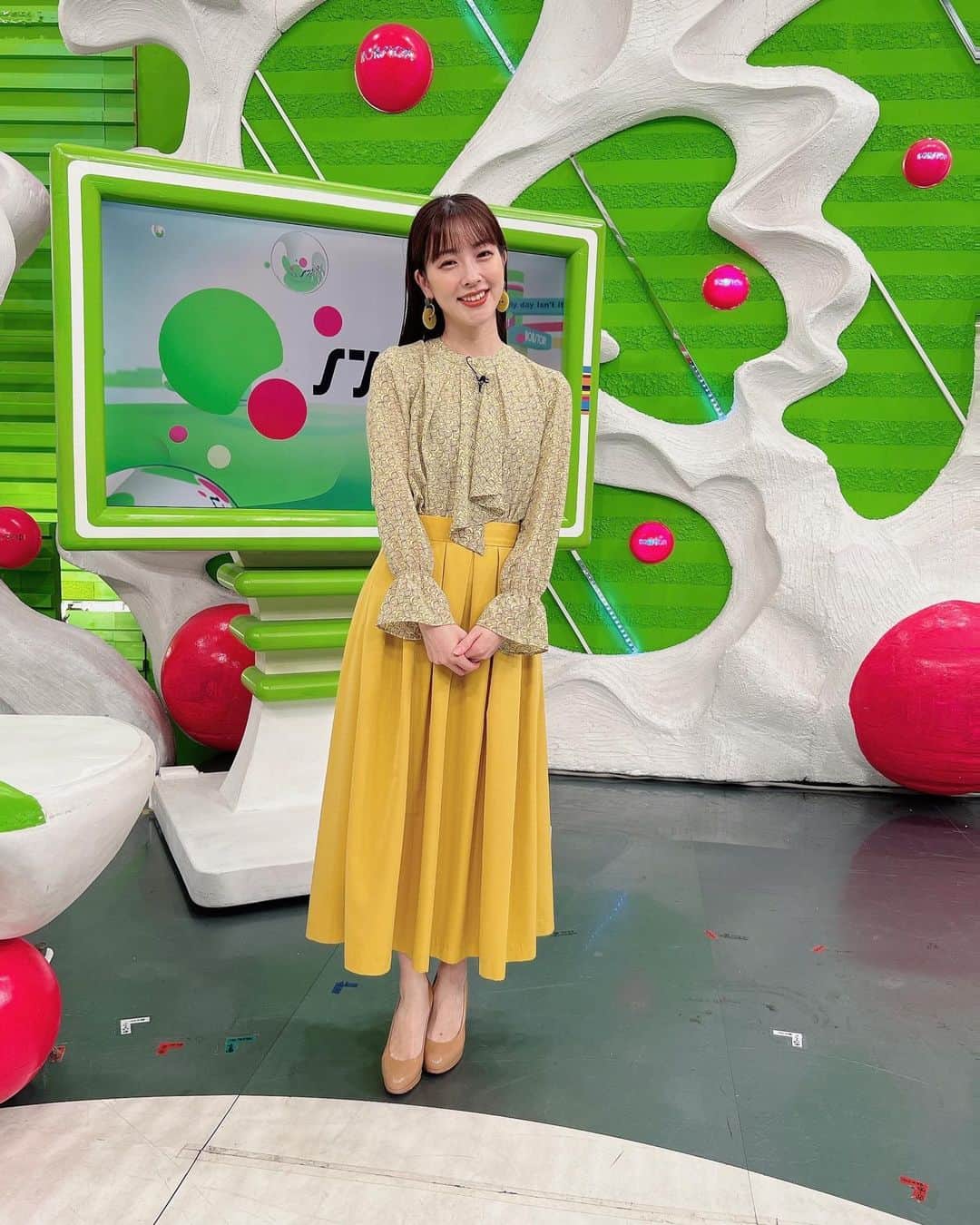 【公式】『ノンストップ！』のインスタグラム：「・ 本日もありがとうございました☺︎   #三上真奈 @mana.mikami47  #衣装」