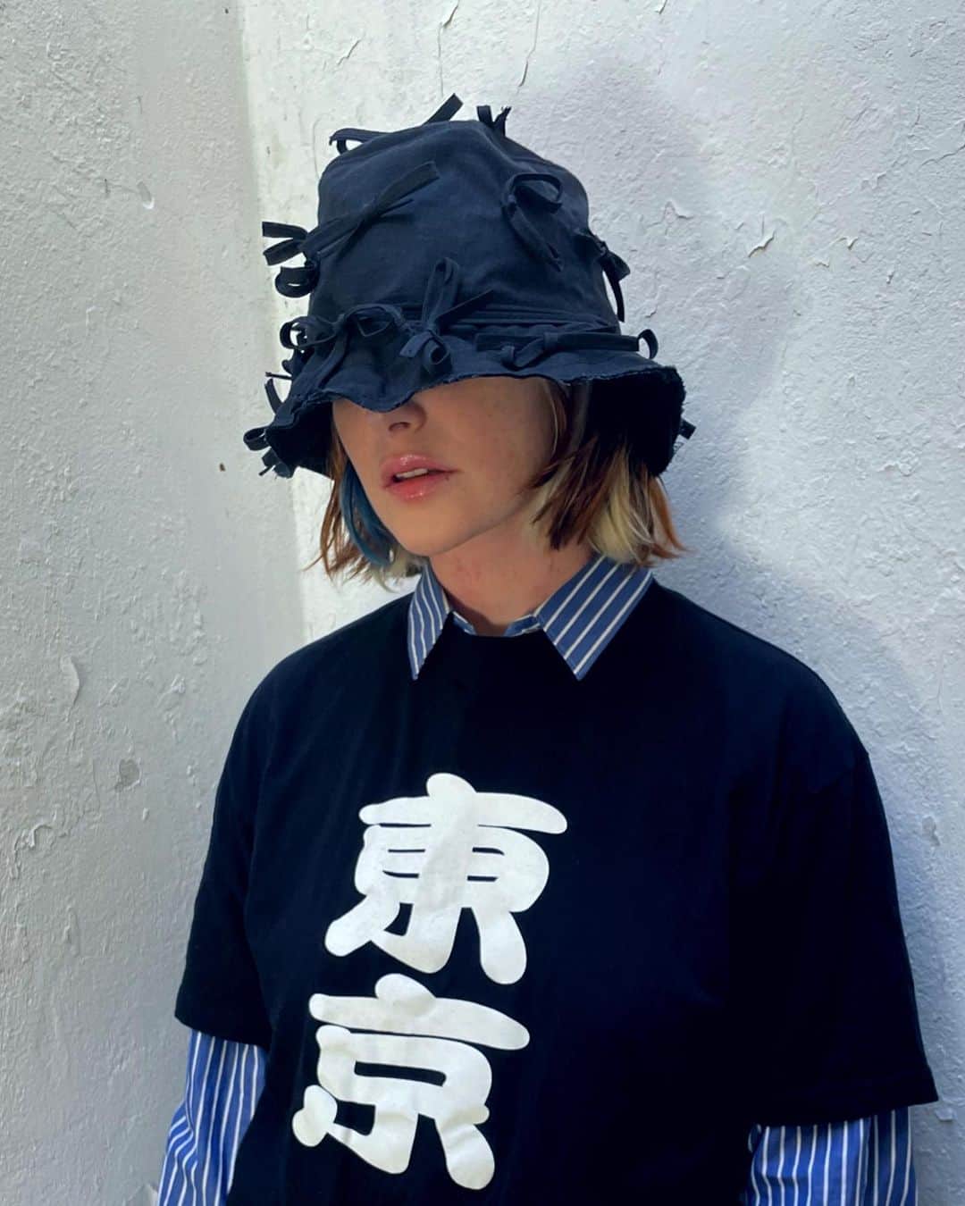 バーンストックスピアーズのインスタグラム：「Spring 24 Linen Bucket Hat.  Sales: @the_alphabet_london  @shockvalueshowroom」
