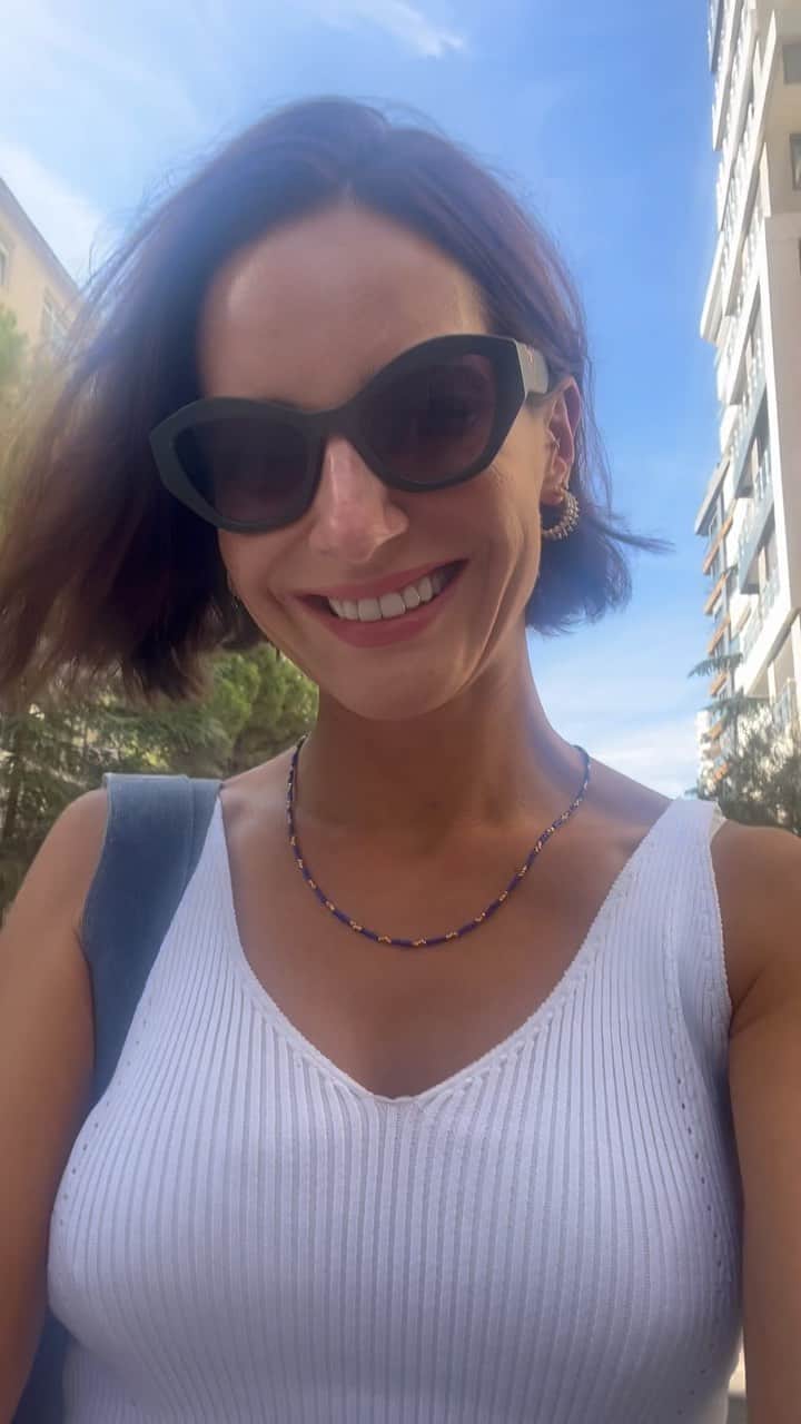 Sedef Avciのインスタグラム：「Son güneşli günler mi yoksa? ☀️」