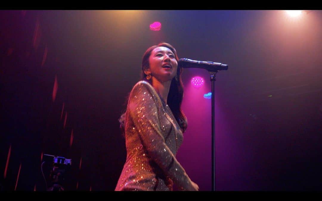 Ms.OOJAのインスタグラム：「Ms.OOJA /True live billboard live YOKOHAMA  Full ver 🎥→YouTube  #msooja #40 #true #billboardlive」