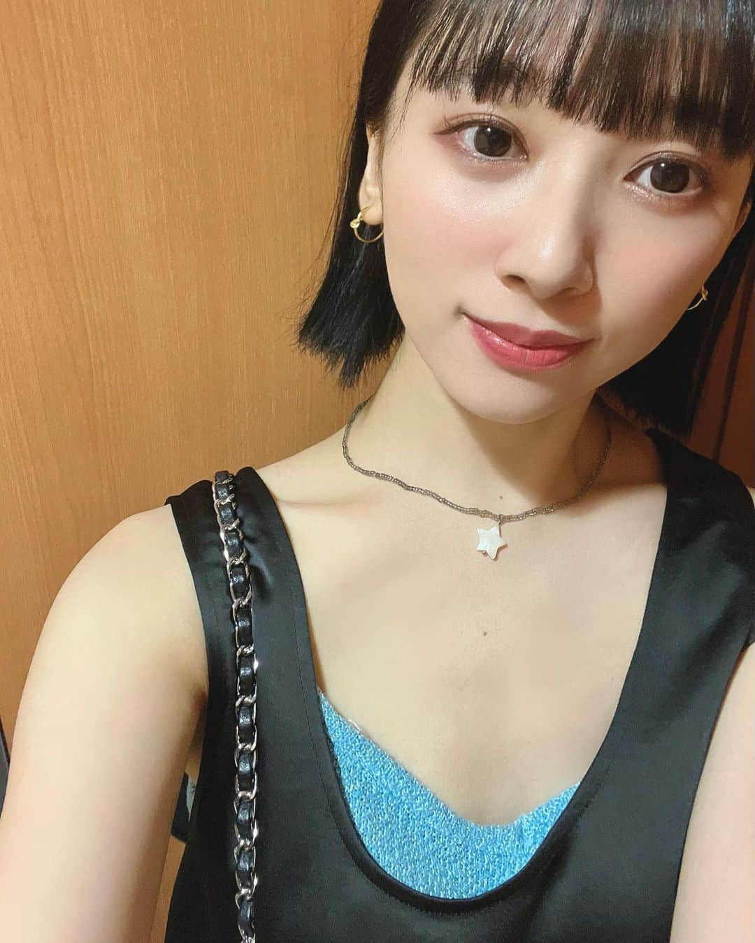 佐藤詩織のインスタグラム：「みなさん夏にやり残したことは何ですか？なつ🌞もあと数週間でおわりそう…！」