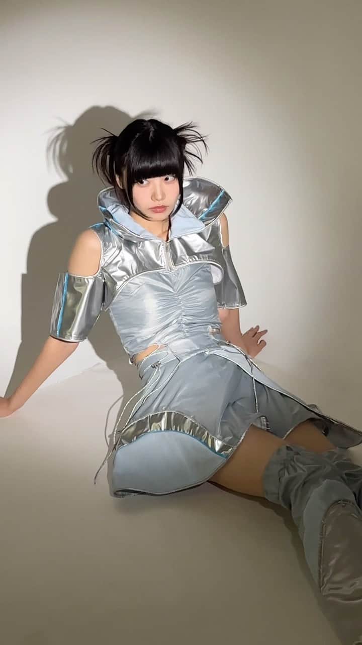 奥田彩友のインスタグラム：「I made my own costume. What do you think?🤍」