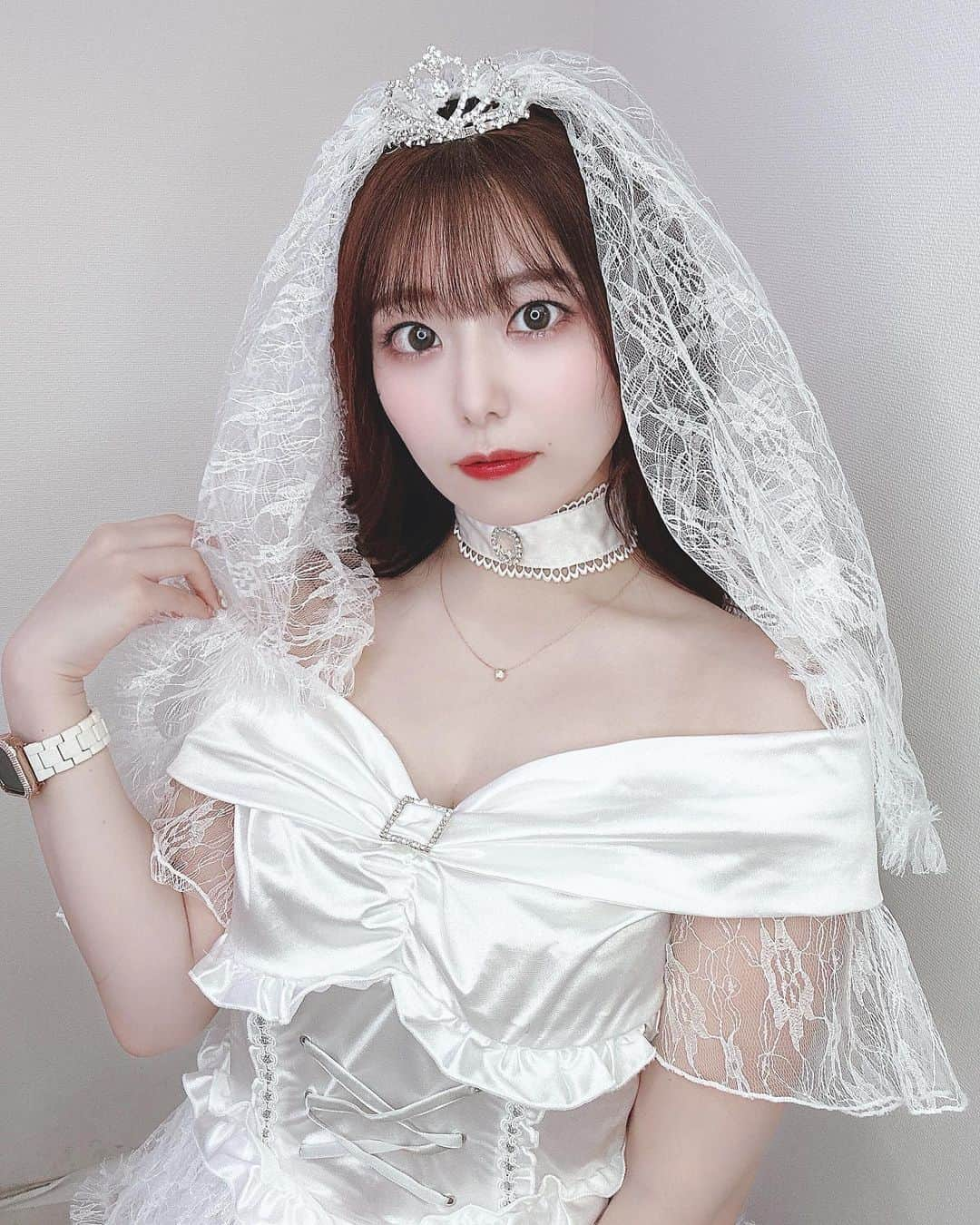 高橋みおさんのインスタグラム写真 - (高橋みおInstagram)「🤍 ⁡ ⁡ 圧倒的花嫁、👰‍♀️ ⁡ ⁡ ⁡ ⁡ angeloomで花嫁イベント中だよ♡ 24日まで♡ ⁡ ⁡ ⁡ ⁡ ⁡ 結婚しよ？？？ ⁡ ⁡ ⁡ ⁡ ⁡ ⁡ ⁡ ⁡ ⁡ ⁡ ⁡」9月20日 23時02分 - miochin052