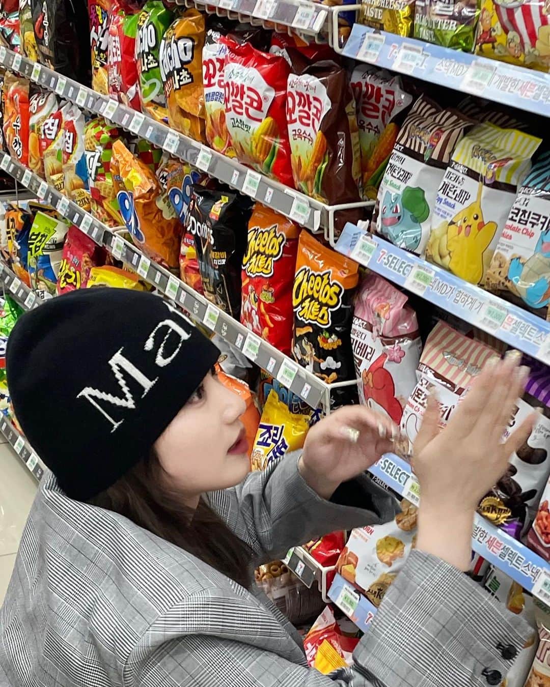 河﨑莉奈のインスタグラム：「오 ! 푸린 찾았다 !! ₍ᐢ.ˬ.ᐢ₎💗」