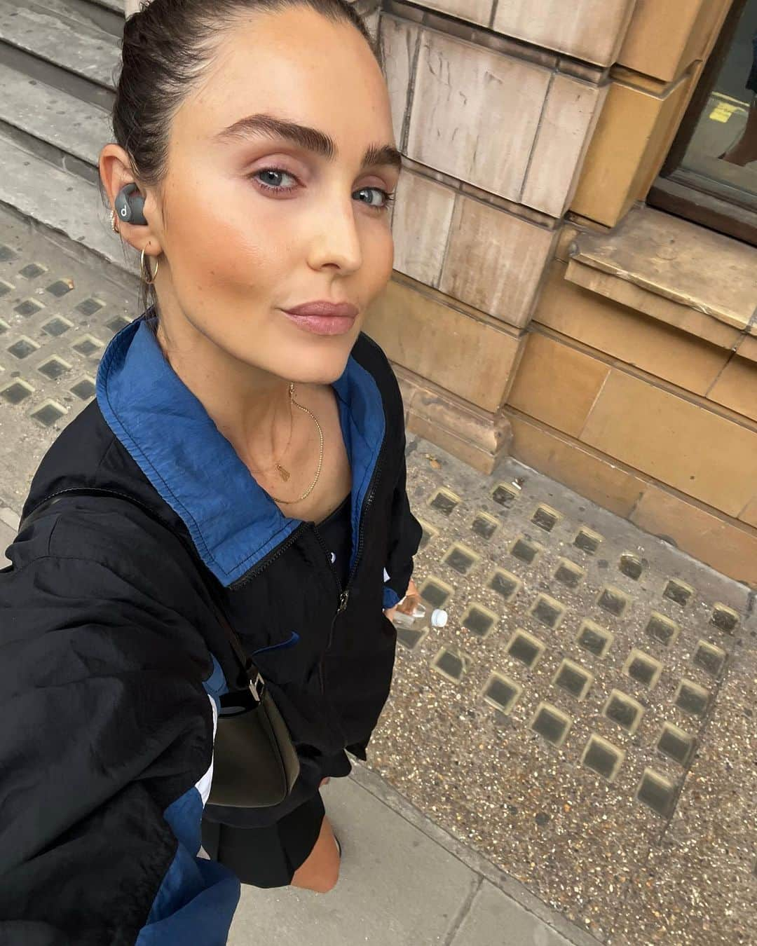 Kirsty Godsoさんのインスタグラム写真 - (Kirsty GodsoInstagram)「London is a vibe innit?! ❤️‍🔥⚡️」9月20日 23時33分 - kirstygodso