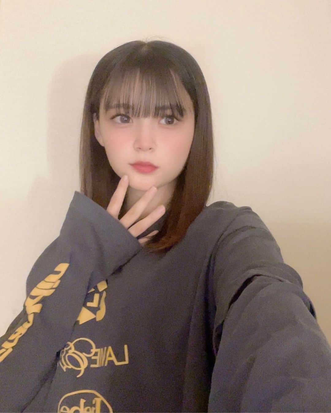 夏川メガンのインスタグラム：「なんか撮ってみた  加工もりもり   #06  #高校生  #17歳  #今日好き」