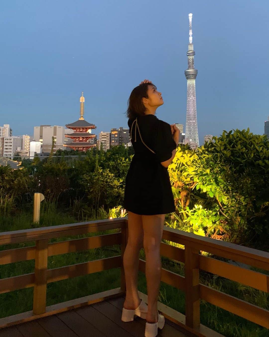 赤崎月香のインスタグラム：「・ 9/19で22歳になりました🎂  みなさまいつもありがとうございます🫶🏻きゃぴ」