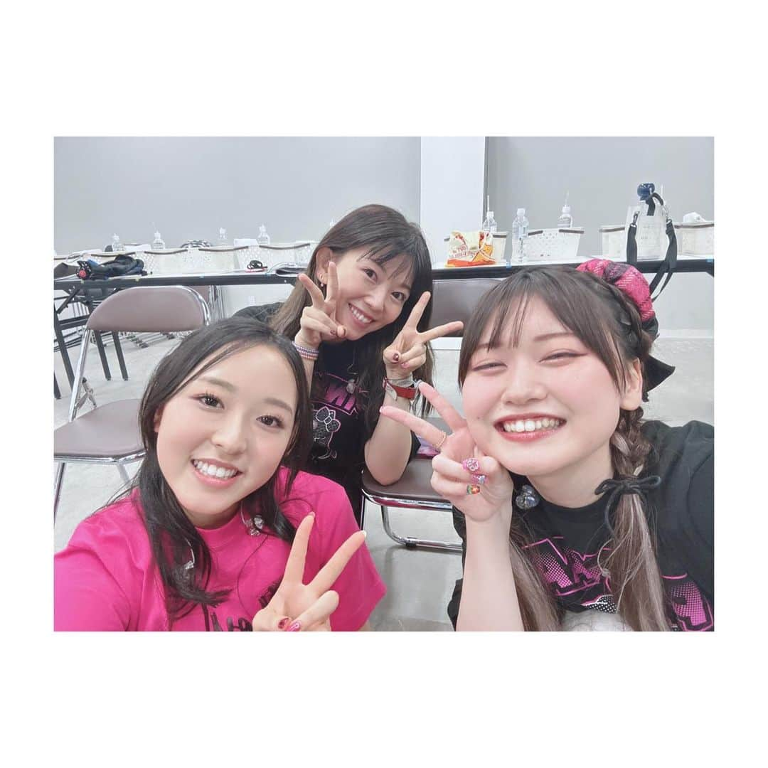 牧野由依さんのインスタグラム写真 - (牧野由依Instagram)「⸜❤︎ THE IDOLM@STER CINDERELLA GIRLS Shout out Live!!! ❤︎⸝  お写真いっぱい🎀 pic1:無限L♾️p だLOVE♡ DAY1メンバー #佐倉薫 ちゃん #青木志貴 くん #梅澤めぐ ちゃん #安野希世乃 ちゃん  pic3:ラビューダ♡トライアングル　 #藍原ことみ ちゃん #大橋彩香 ちゃん  pic4:オルゴールの小箱 #山下七海 ちゃん #原涼子 ちゃん  pic5:#飯田友子 ちゃん #立花日菜 ちゃん  pic6:#高橋花林 ちゃん #松井恵理子 ちゃん  pic8:#渕上舞 ちゃん  pic9:#富田美憂 ちゃん」9月21日 0時07分 - yui_makino0119