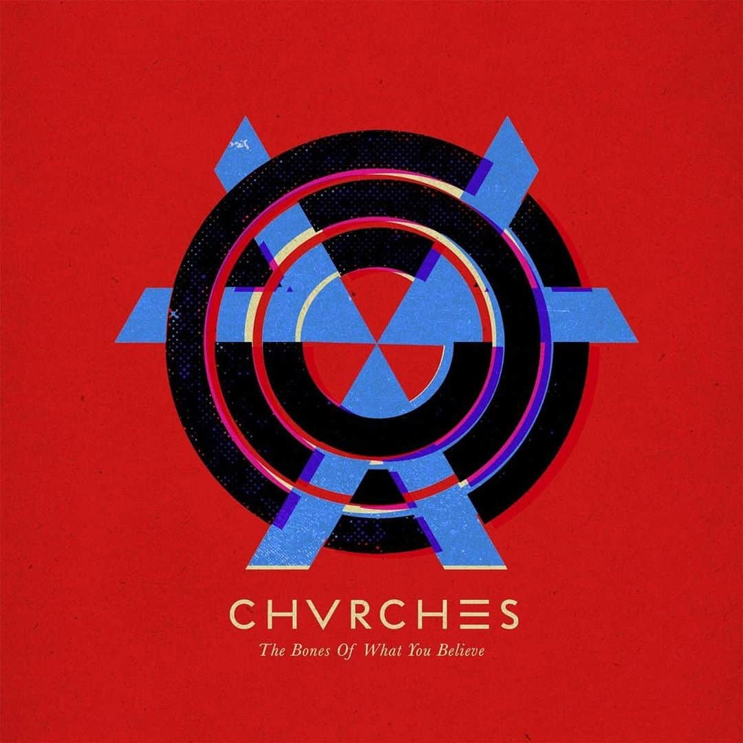 CHVRCHESのインスタグラム：「Happy 10 years of The Bones of What You Believe. Thank you to all who have listened, come to shows, and made this such a wonderful decade. Help us celebrate the album today on the YouTube livestream ahead of the debut of the AB Brussels 2013 video premiere at 10am PT /  1pm ET / 6pm UK at the link in bio.」