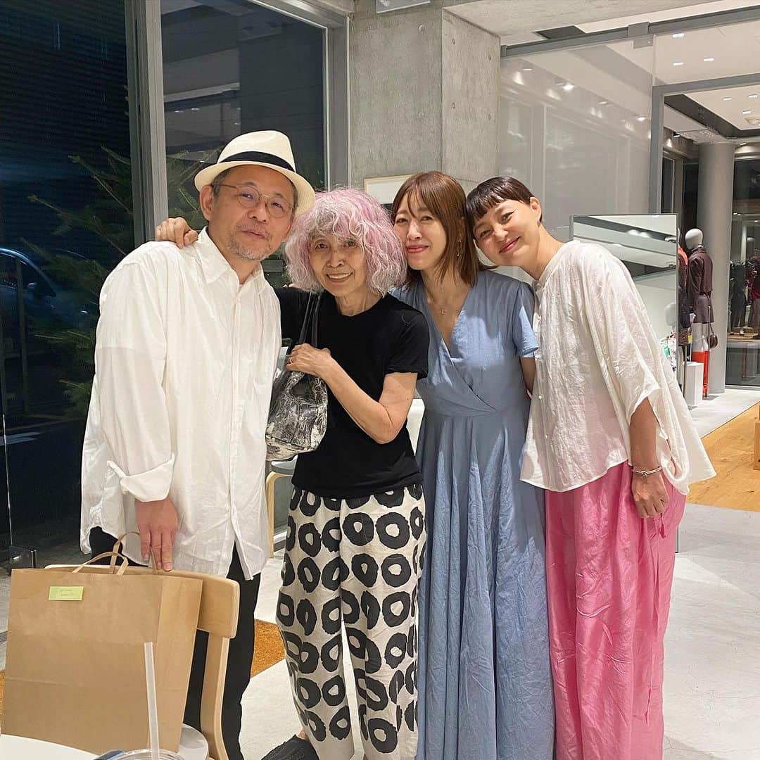 青山有紀のグルメインスタ