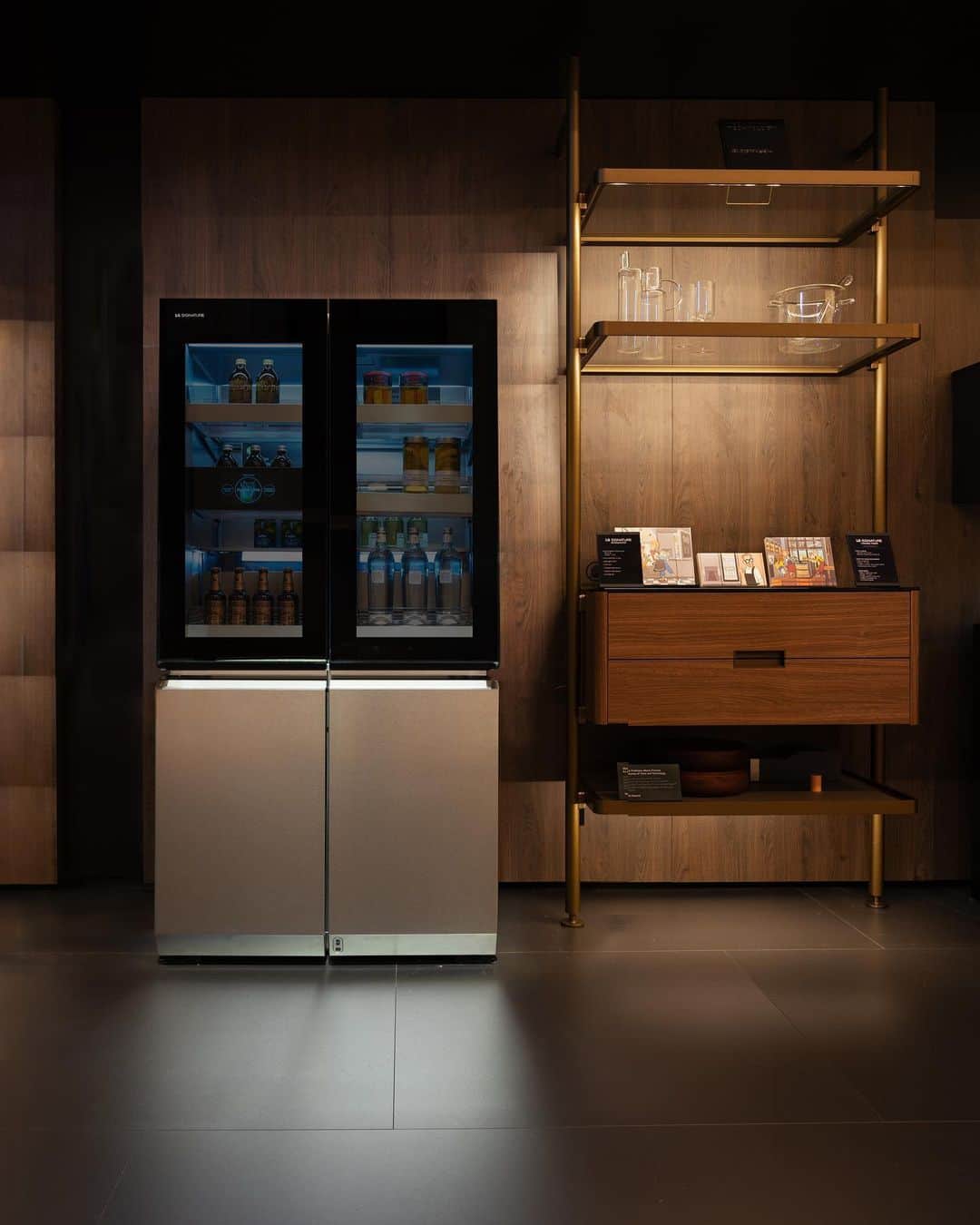 My Interiorのインスタグラム：「Beyond a whole new level of living is rewriting history. Elevate every moment of life, driven by an unwavering pursuit of excellence.   Get ready for a journey to ’a life beyond‘ at LG SIGNATURE | The Villa, IFA 2023.   Live beyond. @lg_signature     #LGSIGNATURE #IFA2023 #livebeyond」