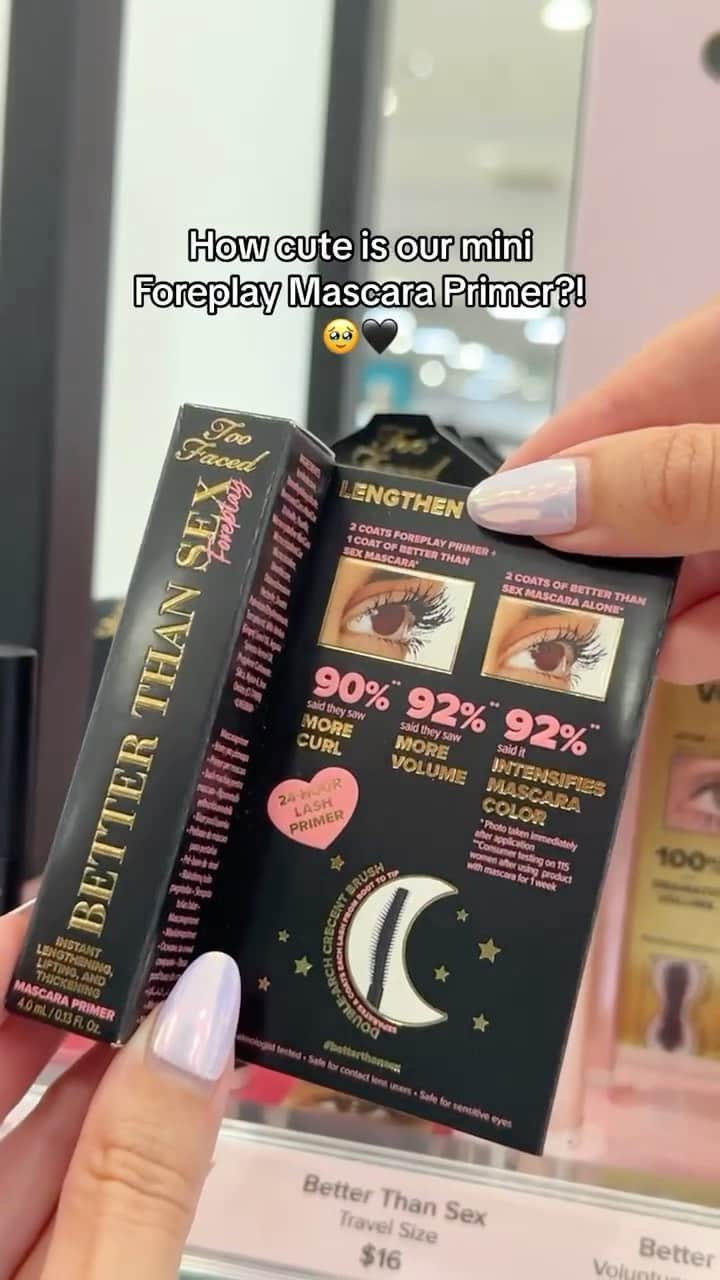 のインスタグラム：「Same amazing mascara primer…just in travel size! 😍🖤 Our NEW Better Than Sex Foreplay Mascara Primer lengthens, thickens & lifts your lashes to mind-blowing heights 😉 Available at @sephora #toofaced #tfcrueltyfree #betterthansex」