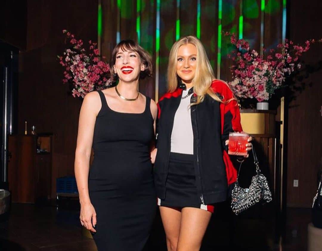 Cosmopolitanさんのインスタグラム写真 - (CosmopolitanInstagram)「We basically had the perfect evening for the NYC launch party of #Sexat26. Killer rooftop views at @hardrockhotelnyc? ✅ VIPs? ✅ Unfiltered convos? ✅ Relive the epic night at the link in bio.  Photographer: @modehunter」9月21日 4時25分 - cosmopolitan