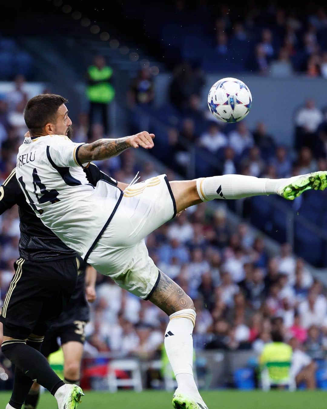 ホセ・ルイス・サンマルティン・マトのインスタグラム：「Victoria muy trabajada de todo el equipo. Hasta el final! Vamos equipo. ⚔️ @realmadrid」